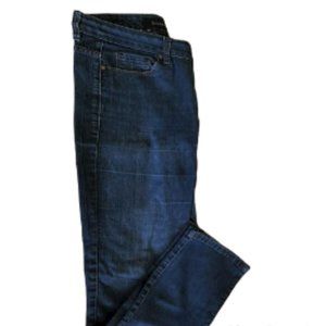 Vintage Y2K Calvin Klein Jeans Straight Leg Mid-Wash Blue